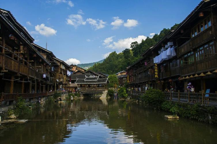 西安必玩十大景点排名(西安必玩十大景点排名榜)