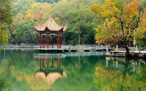 日本亚洲旅游景点排名榜(日本最有名的风景区)