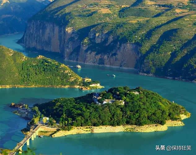 可可托海风景区（什么叫可可托海）