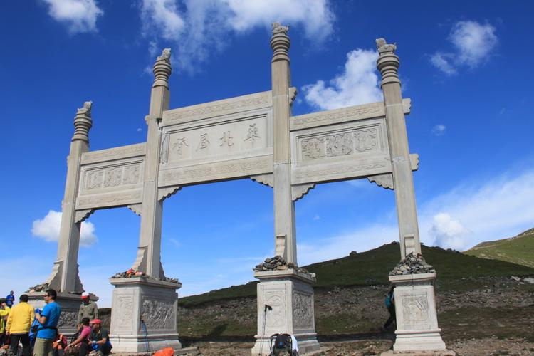 旅游最适合的城市（暑假旅游最适合的城市）